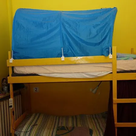 Bed & Breakfast European